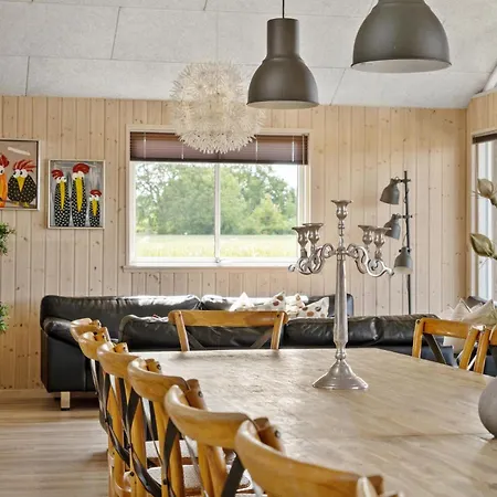 Lovely In With Sauna Feriehus *